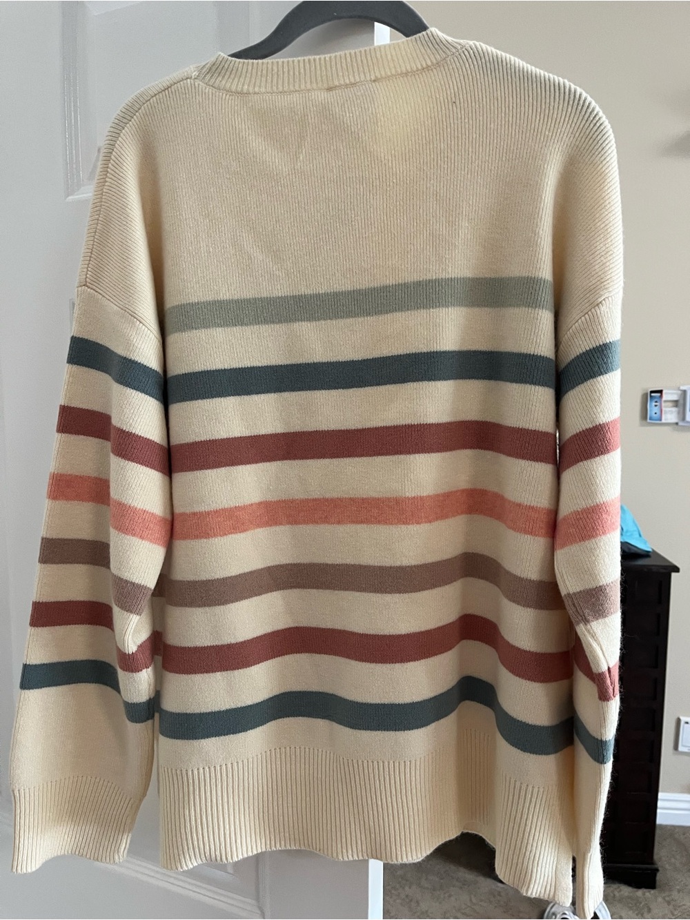 Hem & Thread Soft Cream Ribbed Knit Sweater - Picture 2 of 4